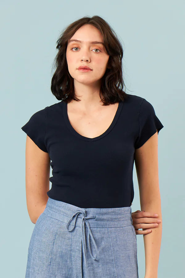 BLUSA FLOR MARINHO