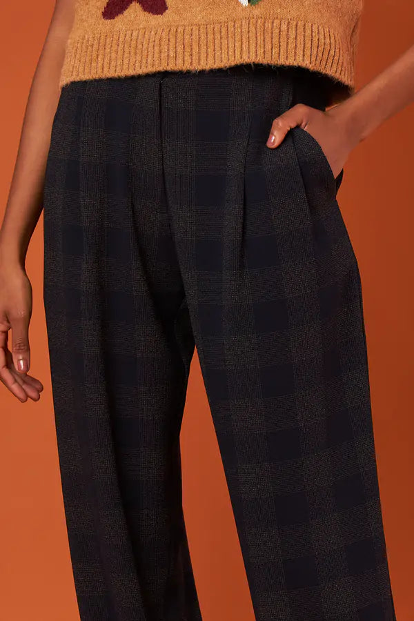 CALÇA BEIRA