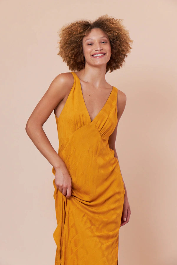 VESTIDO BRUNA