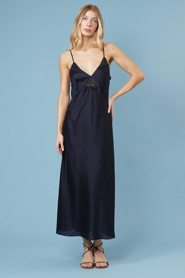 VESTIDO PITUBA
