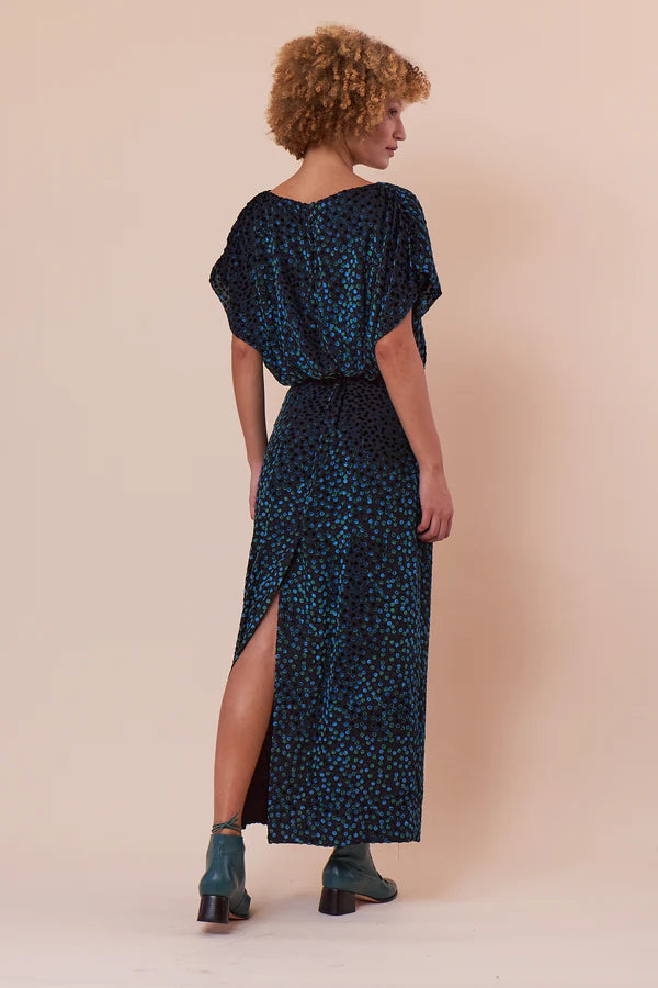VESTIDO KORUBO