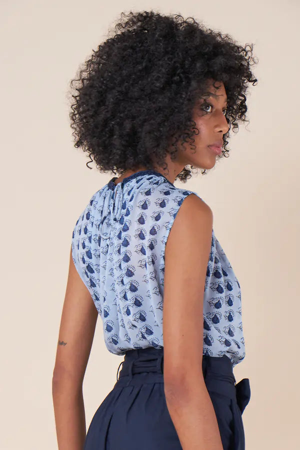 blusa alem