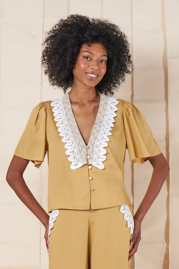 BLUSA MORENA