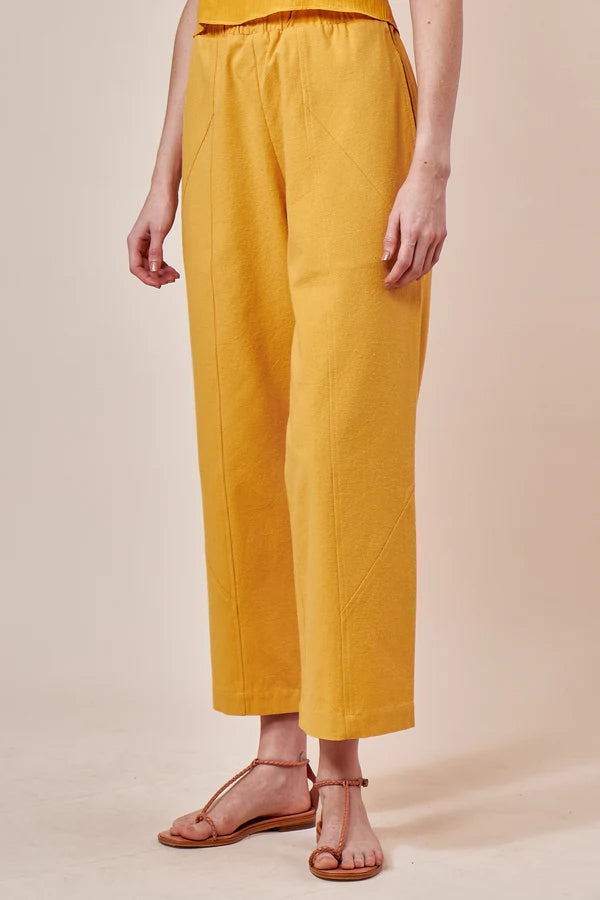 Calça bibi