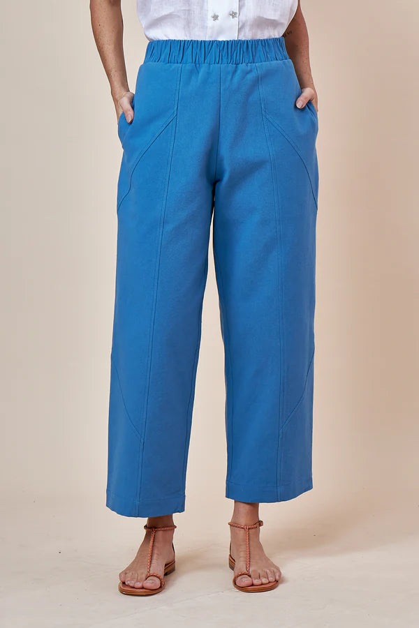 Calça bibi